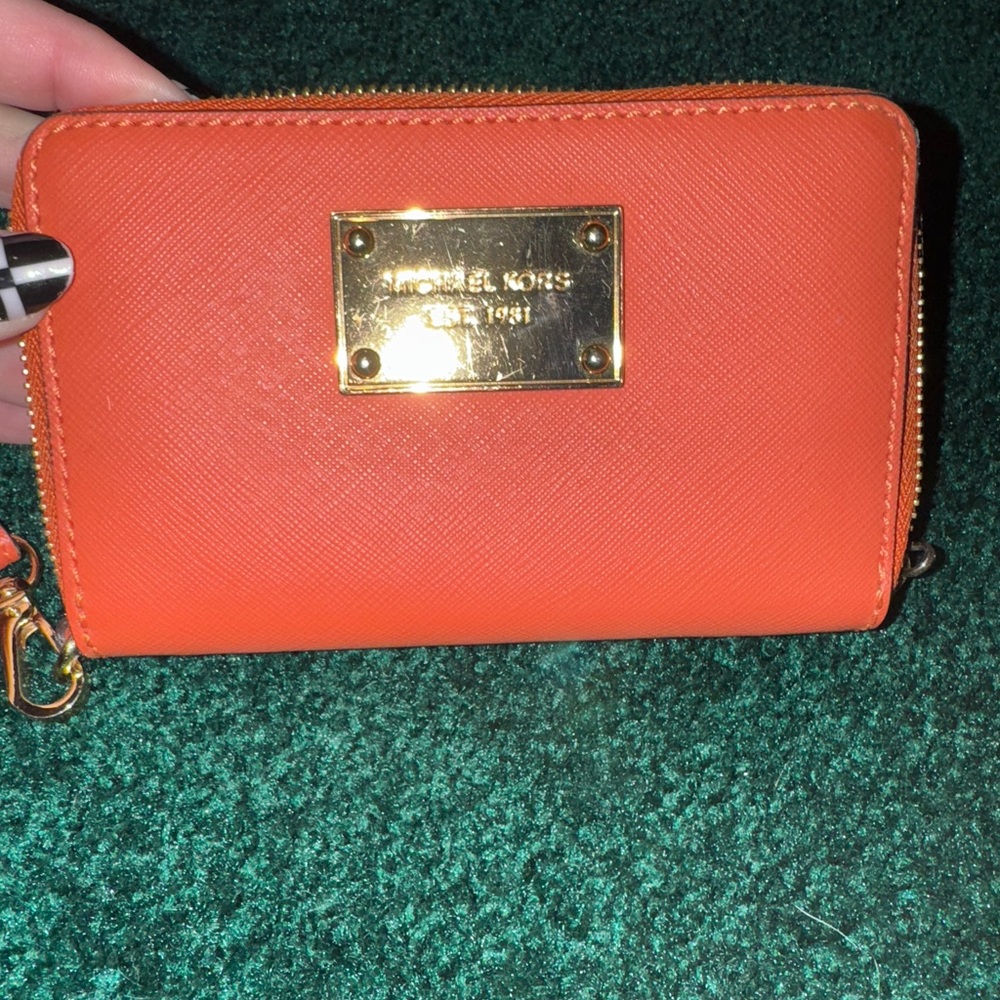 Michael kors wallet